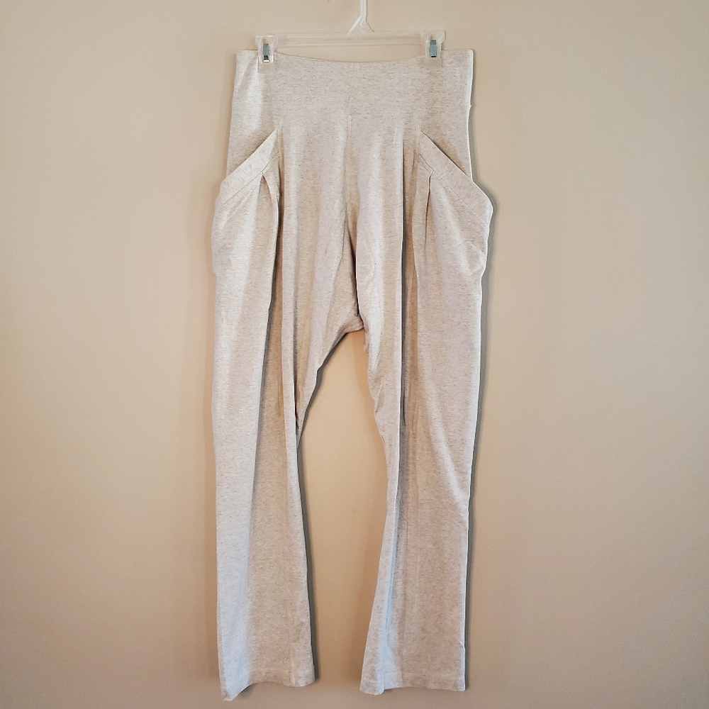 EUC lululemon cotton harem pants